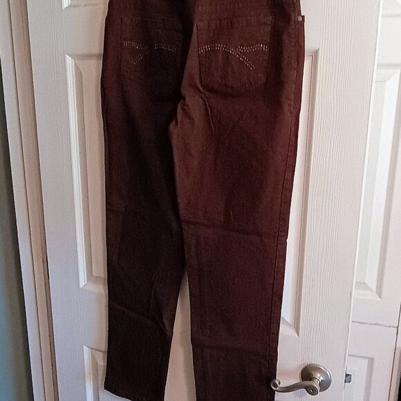 Gloria Vanderbilt Amanda Sz 10, Brown, Hi Rise Pants, NWOT, 5 Pockets, Denim - Picture 3 of 6